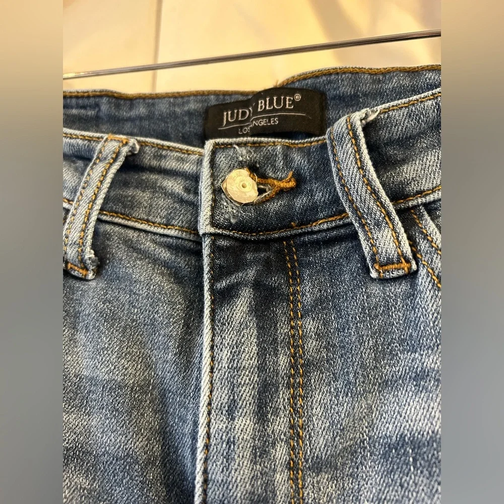 Judy Blue Los Angeles Shark Bite‎ Raw Hem Denim Jeans 5/27 Mid Rise - Picture 2 of 9